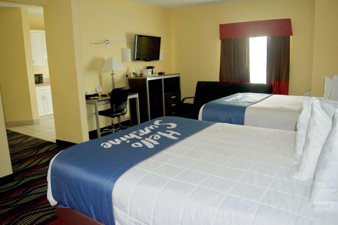 Days Inn & Suites By Wyndham Augusta Near Fort Eisenhower Ngoại thất bức ảnh